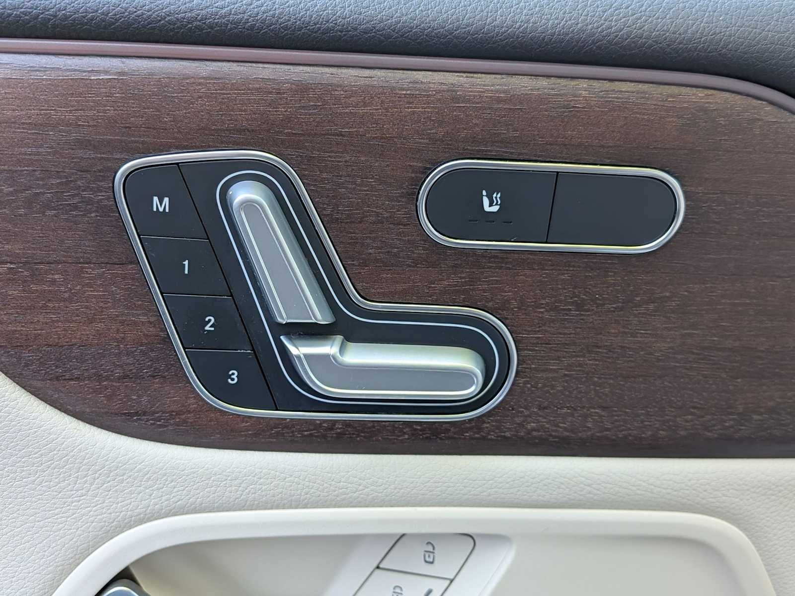 2020 Mercedes-Benz GLB 250 GLB 250