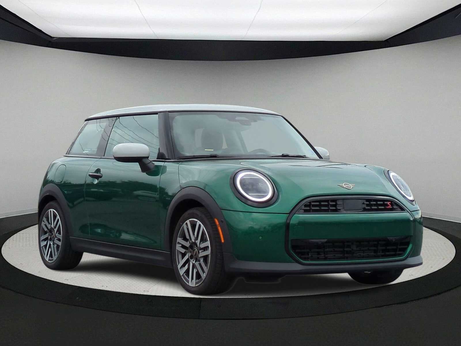 2025 MINI HARDTOP 2 DOOR Cooper S