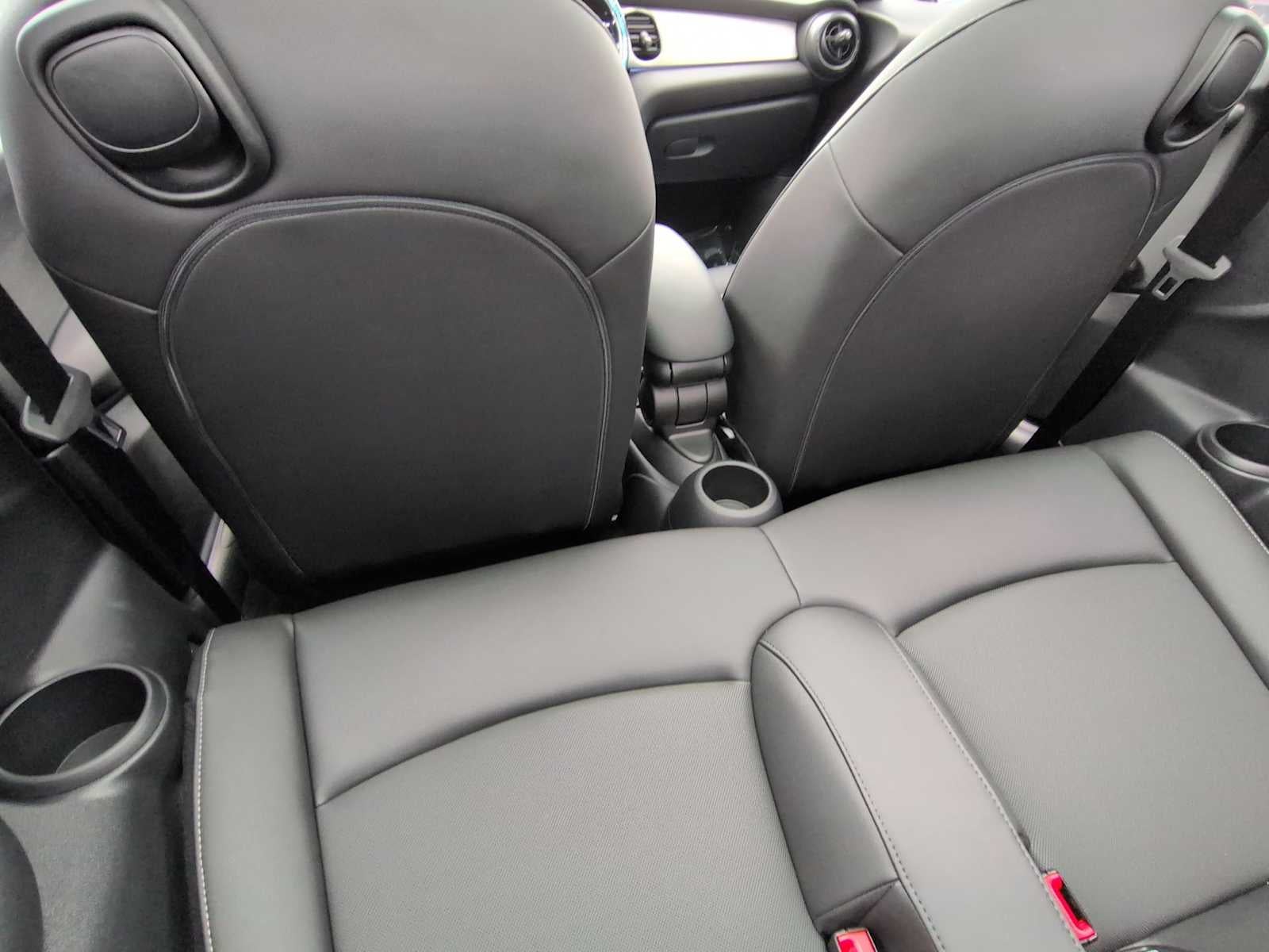 2024 MINI HARDTOP 2 DOOR Cooper