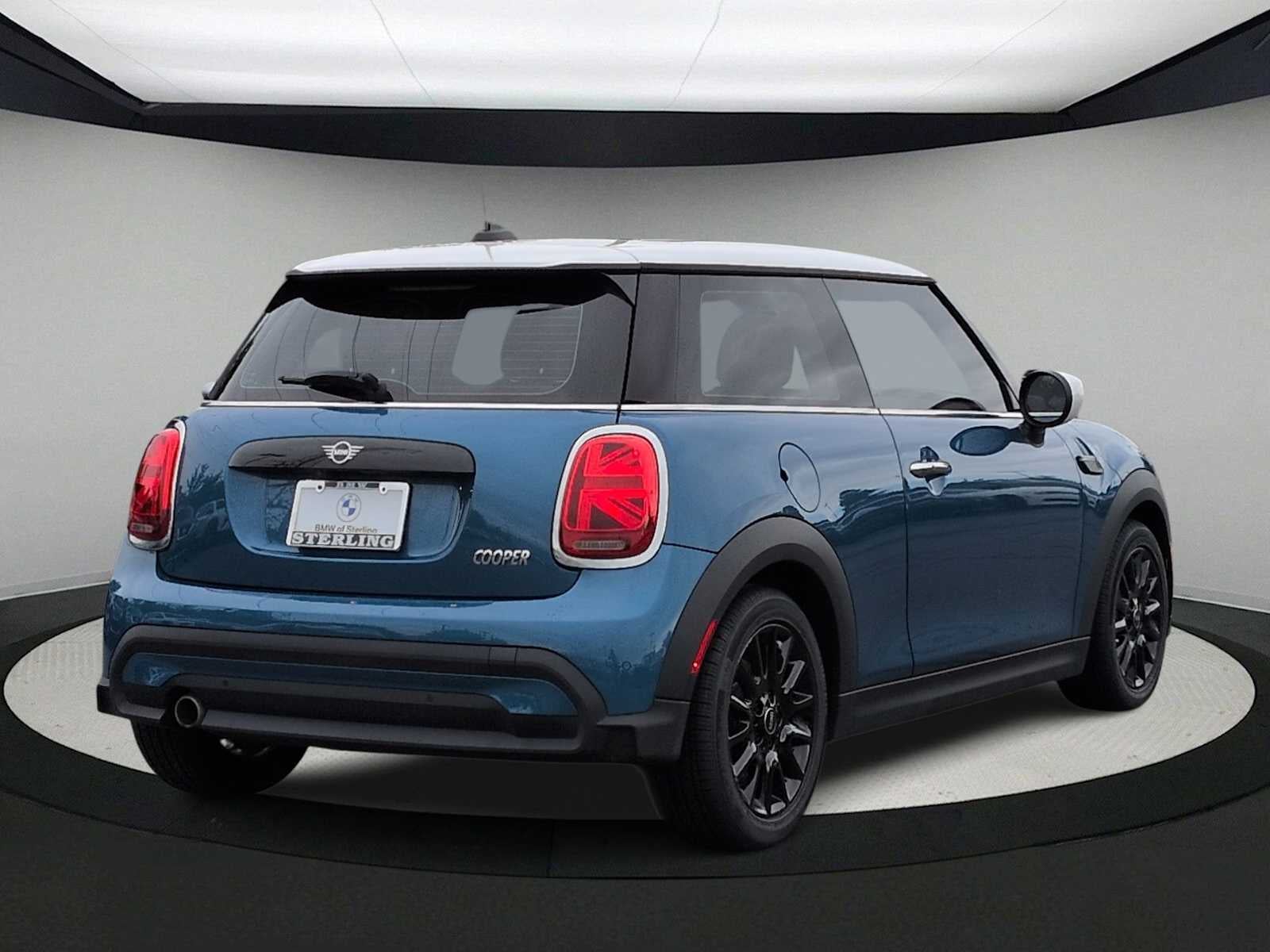 2024 MINI HARDTOP 2 DOOR Cooper