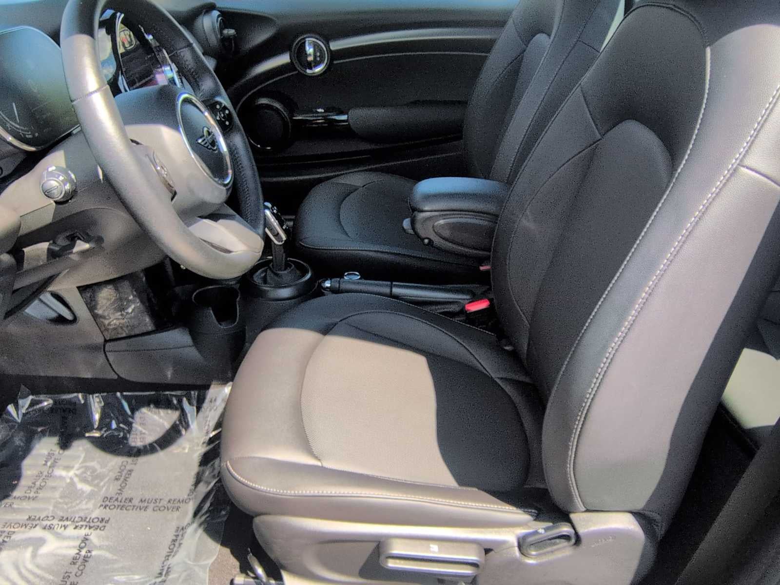 2023 MINI HARDTOP 2 DOOR Cooper