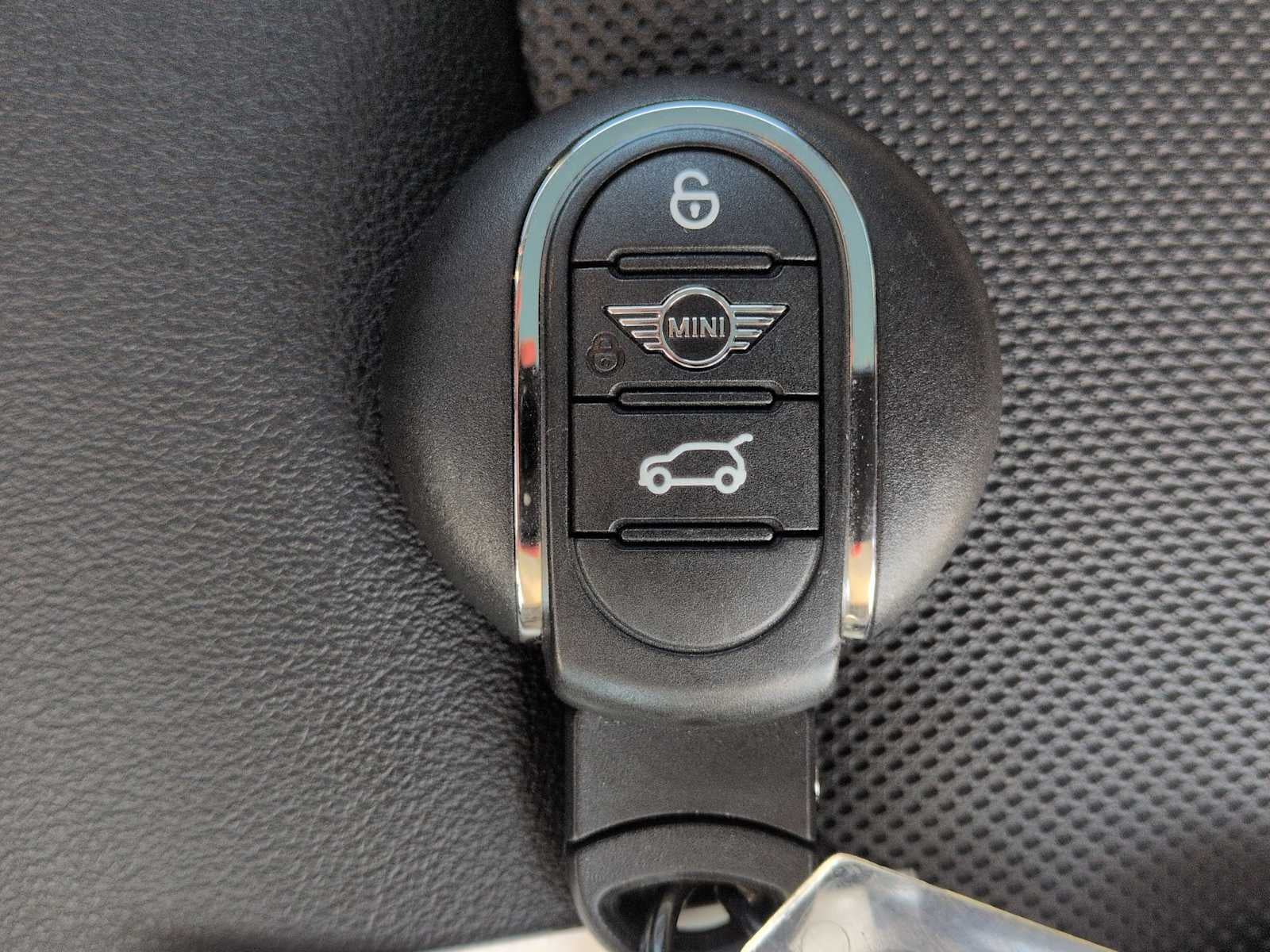 2023 MINI HARDTOP 2 DOOR Cooper