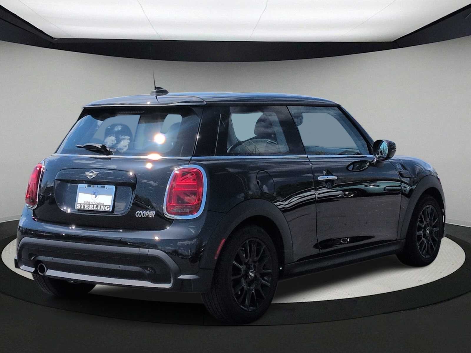 2023 MINI HARDTOP 2 DOOR Cooper