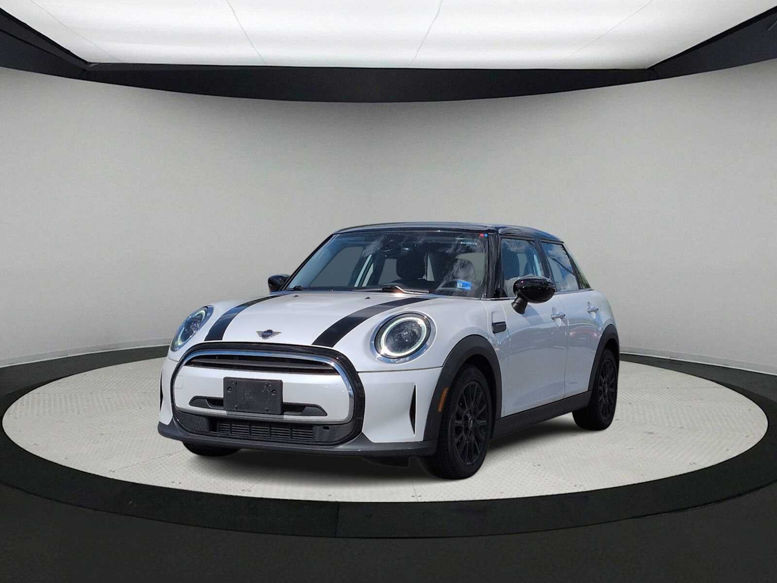 2024 MINI HARDTOP 4 DOOR Cooper