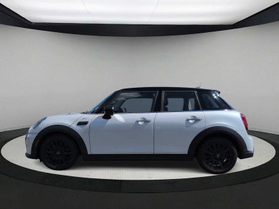 2024 MINI HARDTOP 4 DOOR Cooper
