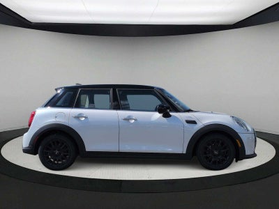 2024 MINI HARDTOP 4 DOOR Cooper
