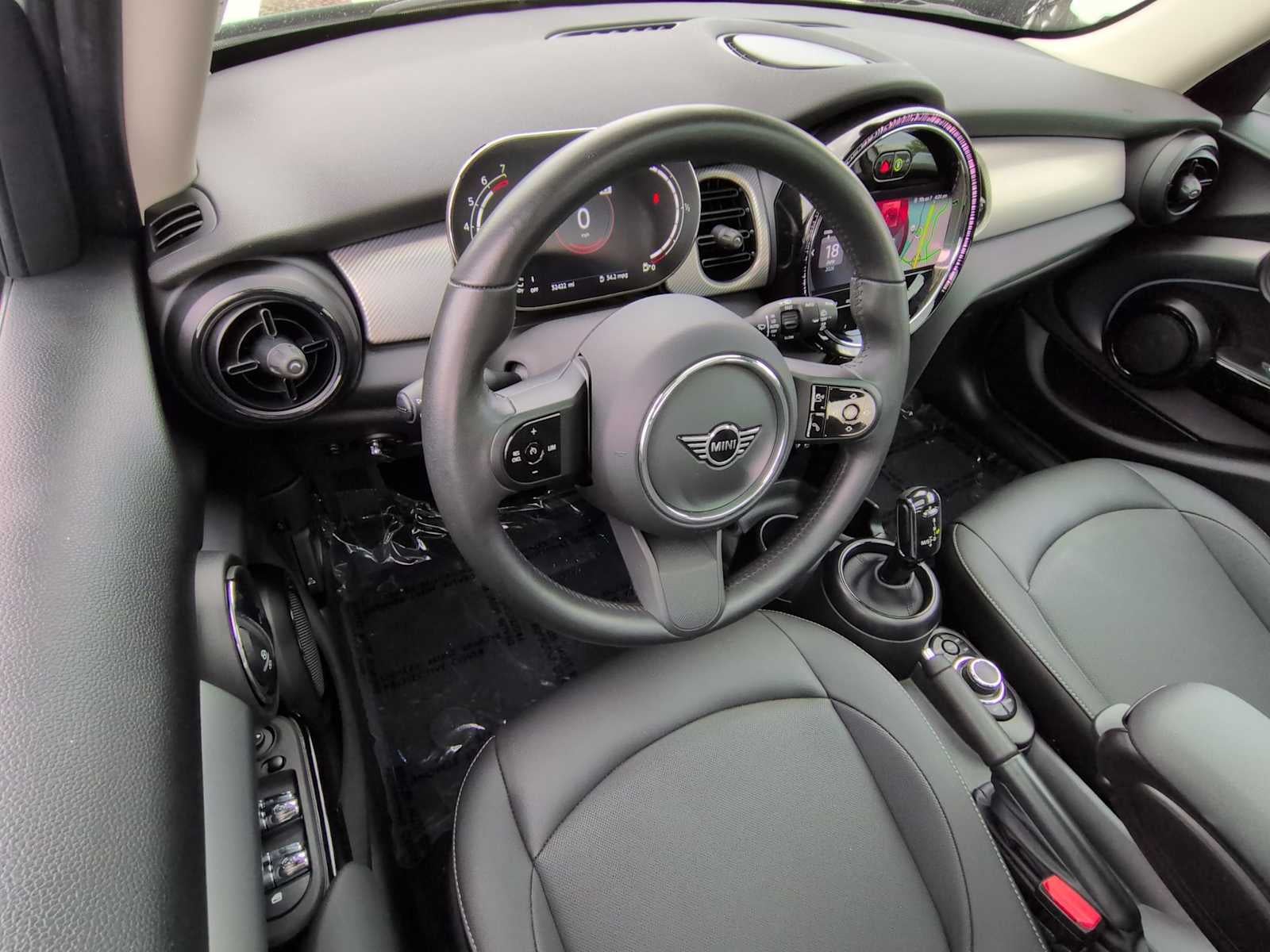 2024 MINI HARDTOP 4 DOOR Cooper