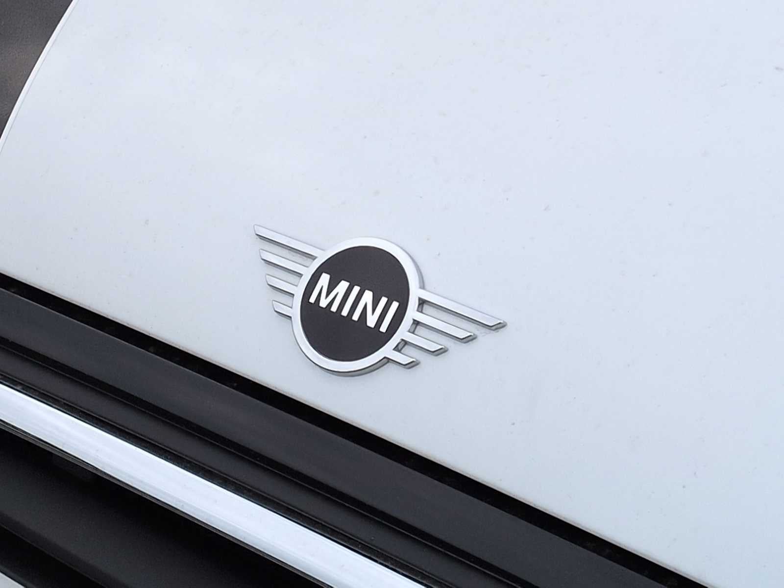 2024 MINI HARDTOP 4 DOOR Cooper