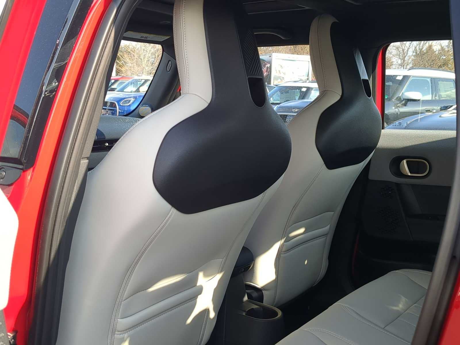 2026 MINI 4 DOOR Cooper