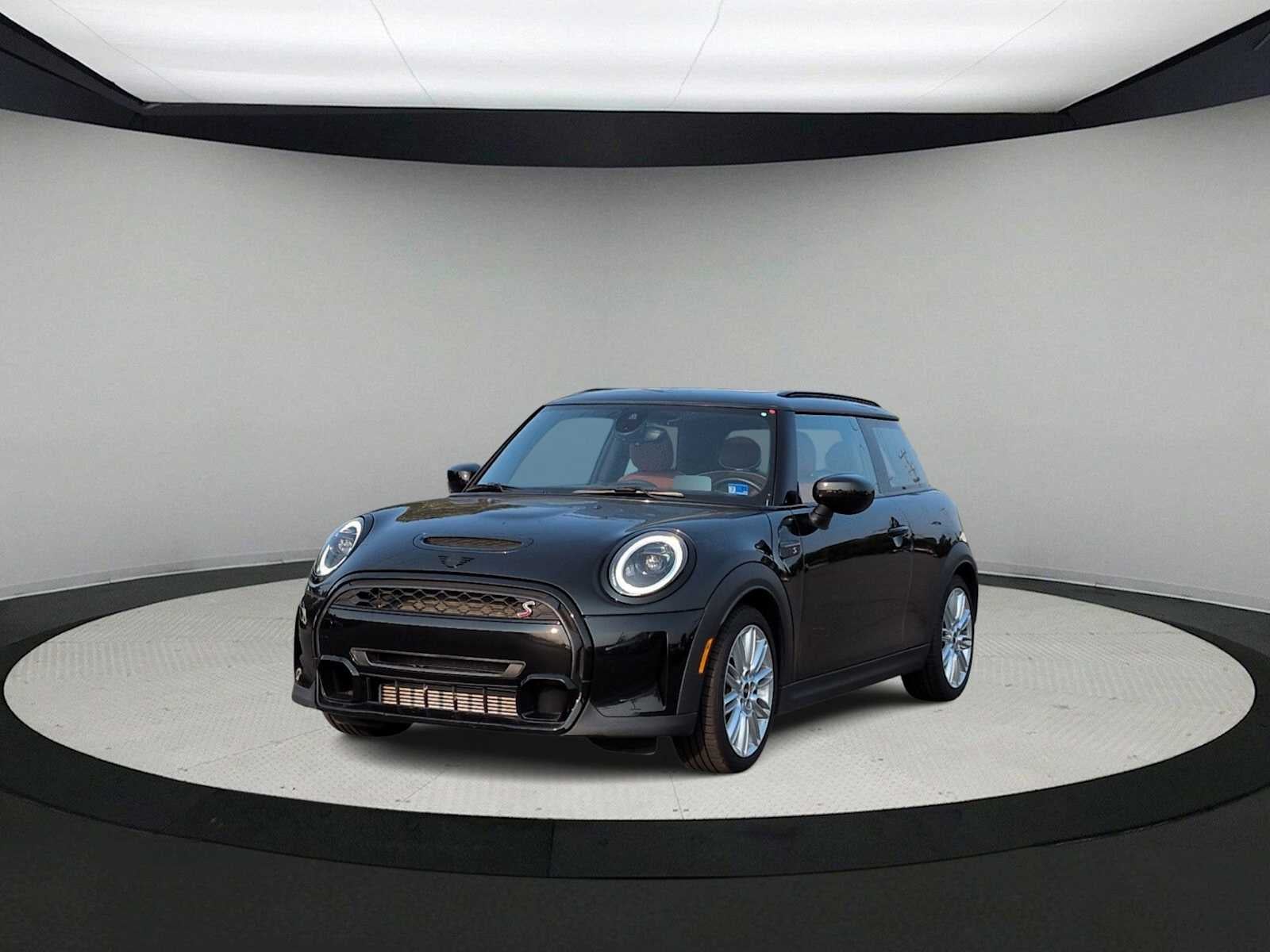 2024 MINI HARDTOP 2 DOOR Cooper S