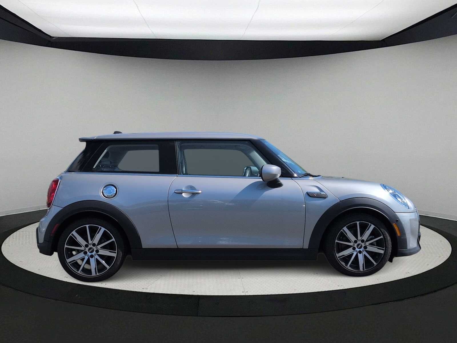2024 MINI HARDTOP 2 DOOR Cooper S