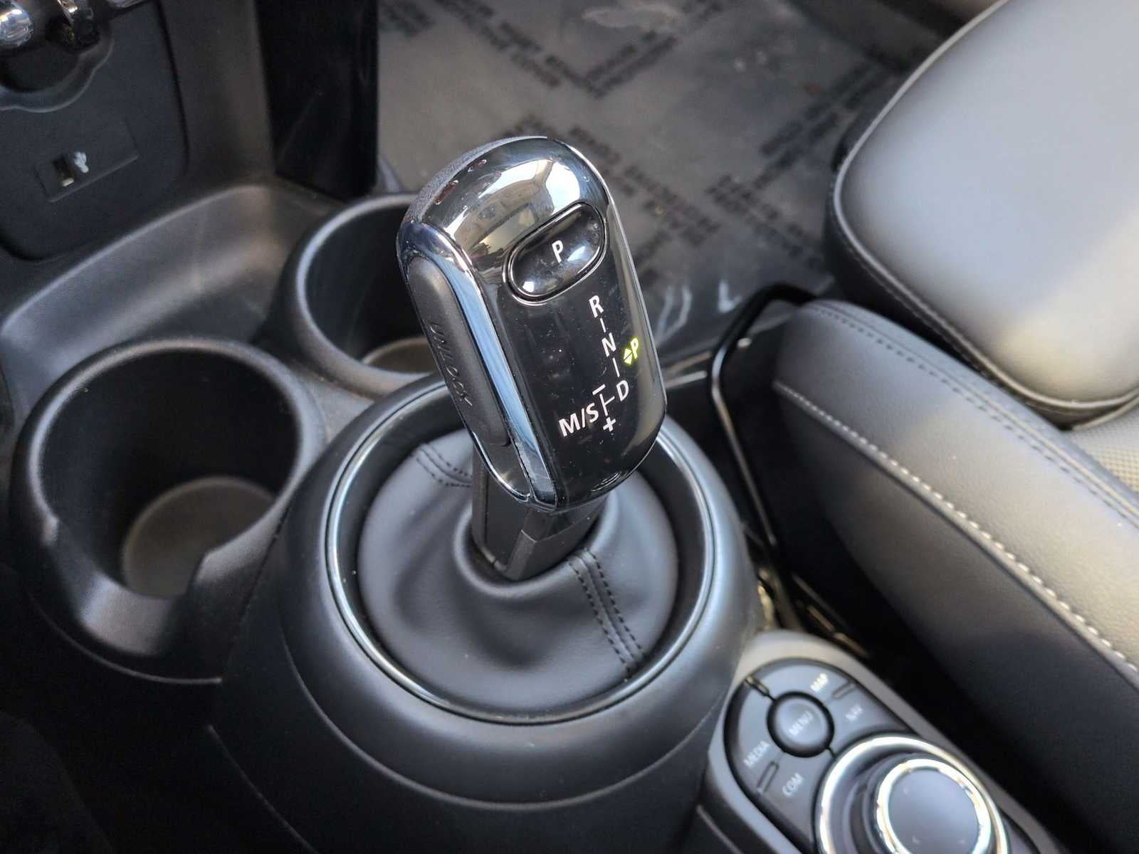 2024 MINI HARDTOP 2 DOOR Cooper S