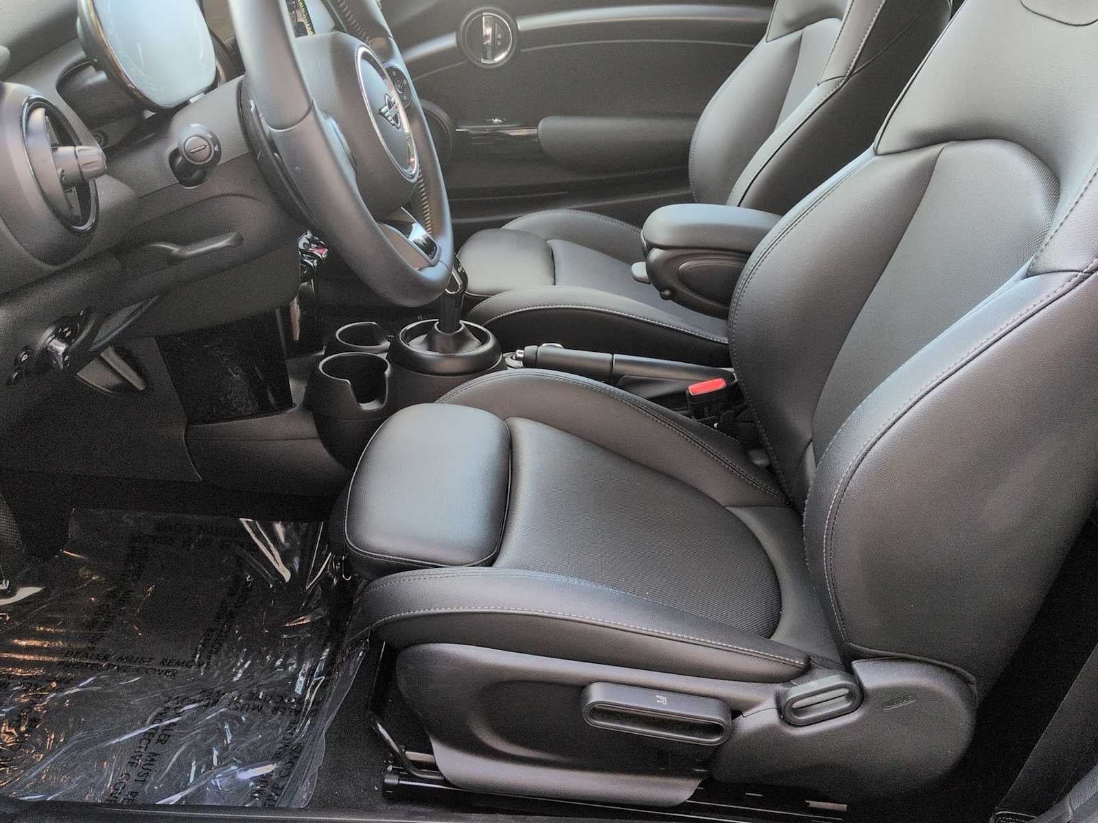 2022 MINI HARDTOP 2 DOOR SIGNATURE