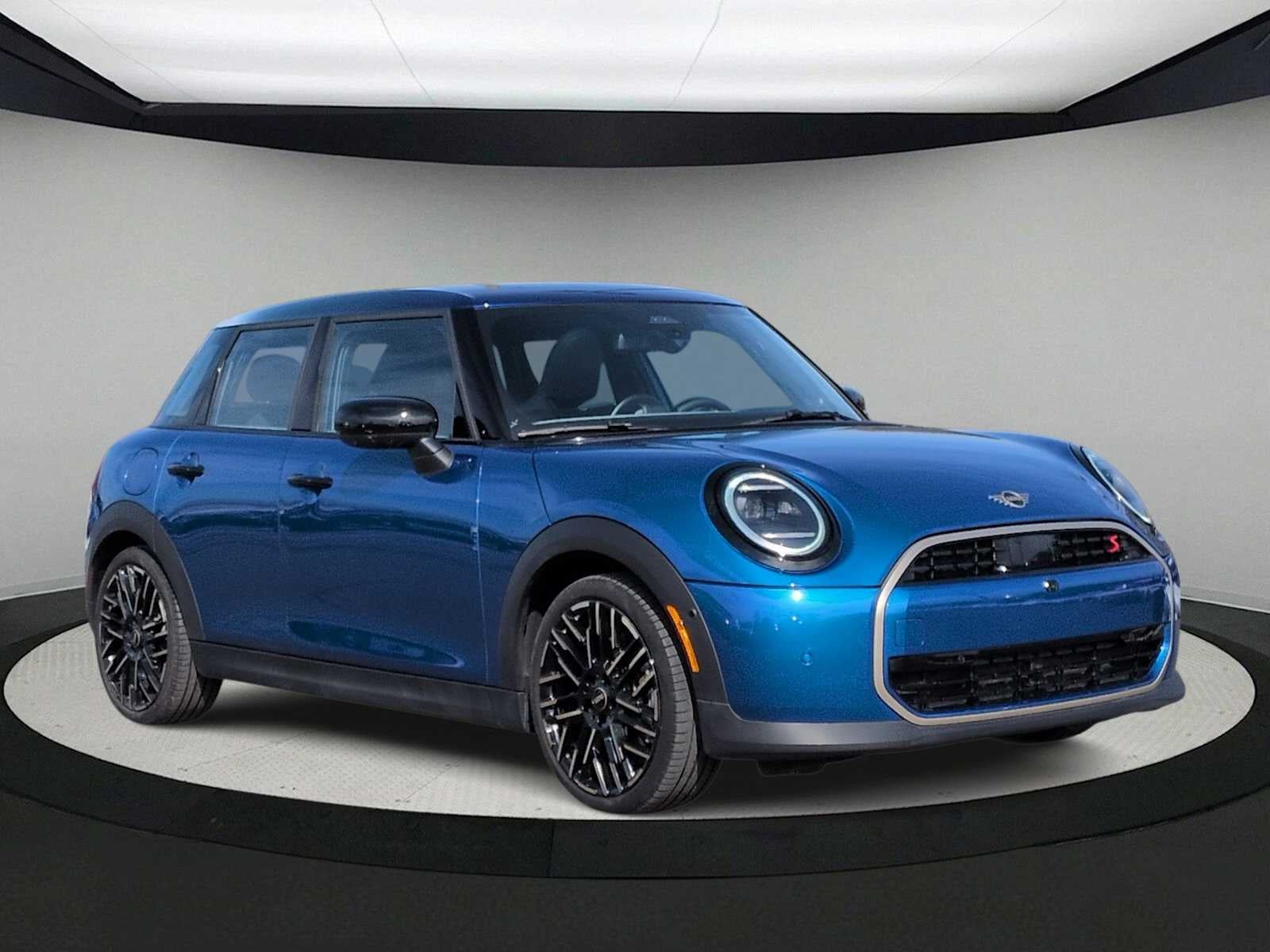 2025 MINI HARDTOP 4 DOOR Cooper S
