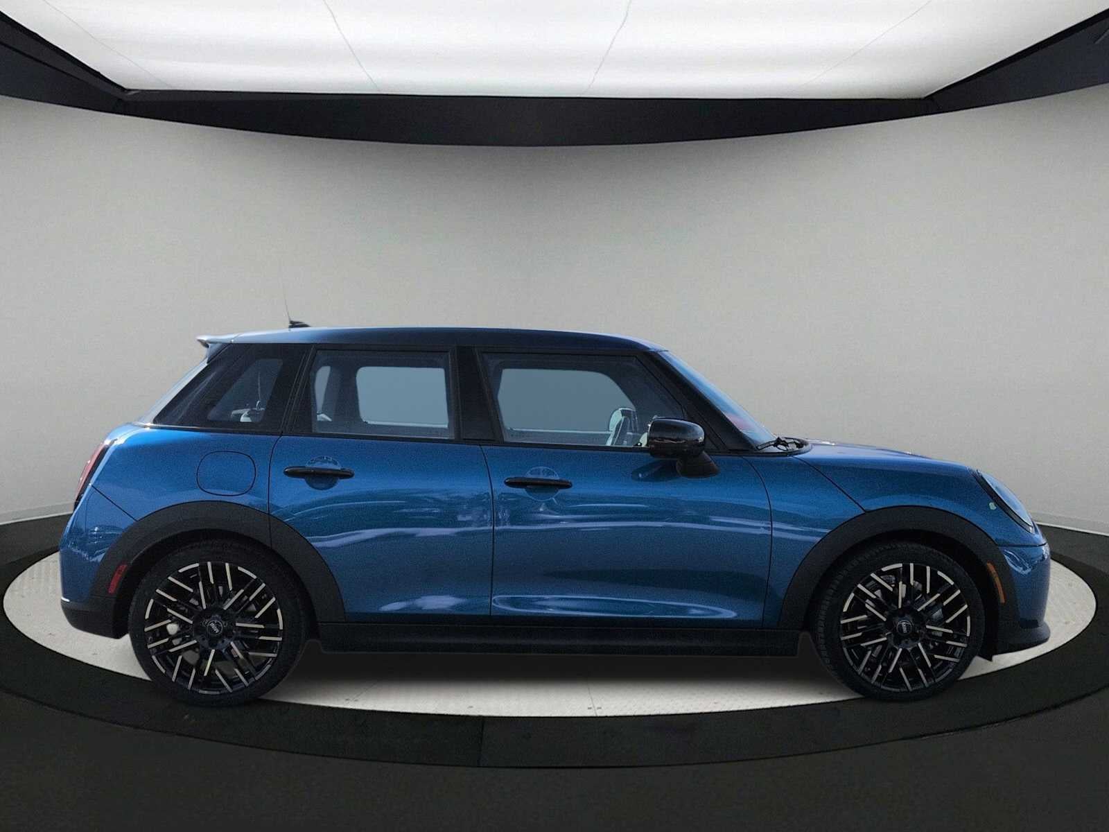 2025 MINI HARDTOP 4 DOOR Cooper S