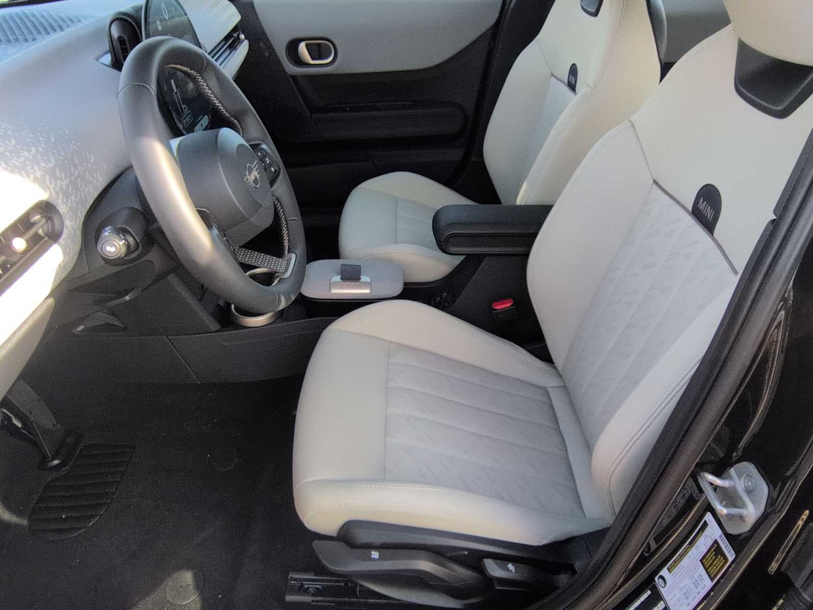 2025 MINI HARDTOP 4 DOOR Cooper S