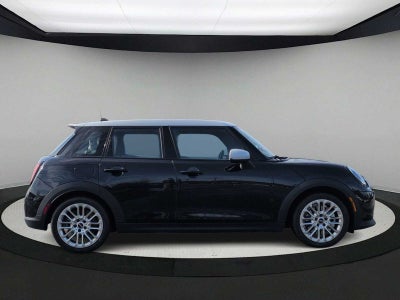 2025 MINI HARDTOP 4 DOOR Cooper S