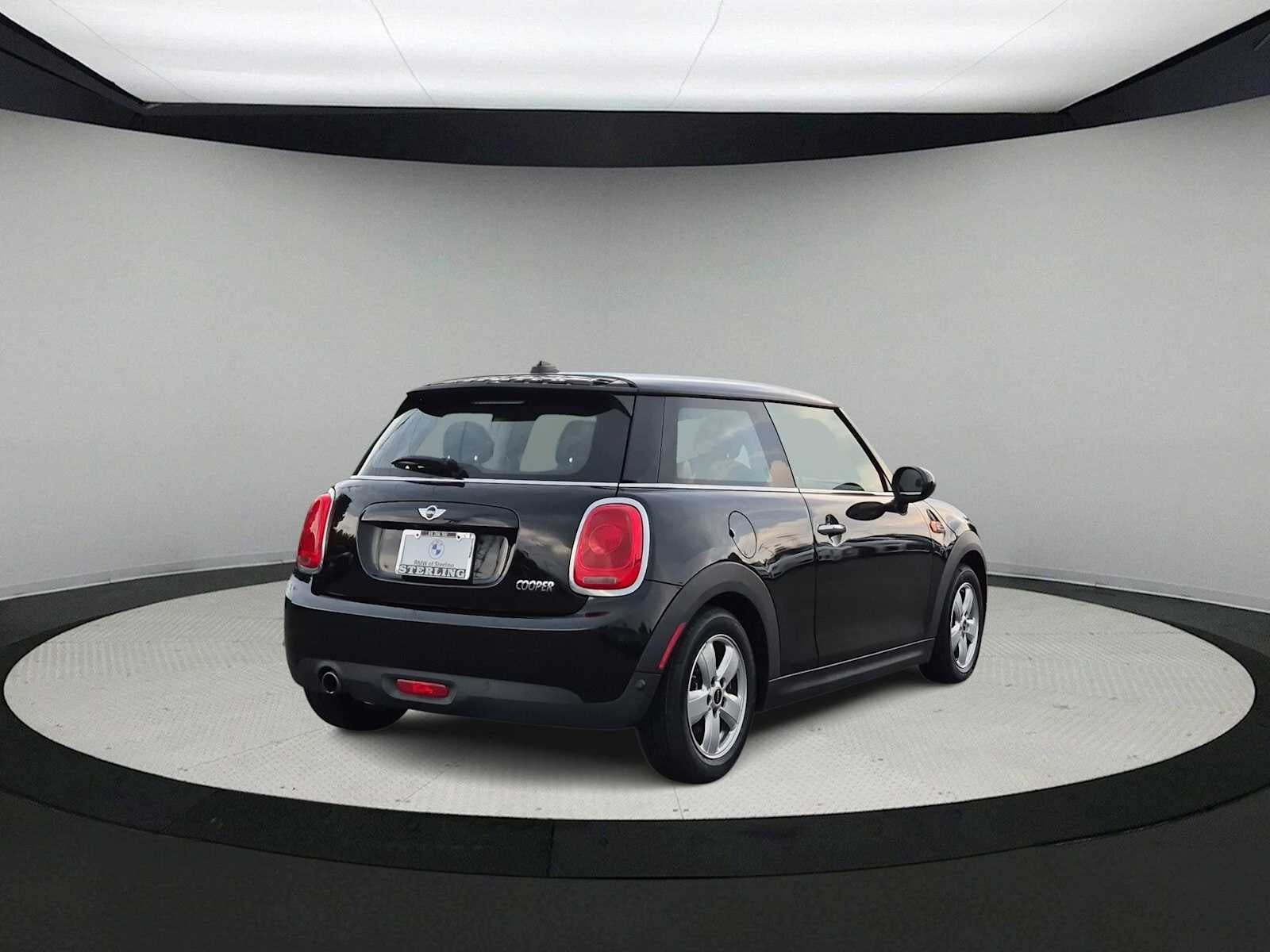 2018 MINI HARDTOP 2 DOOR Cooper