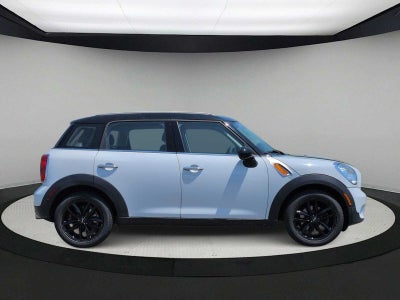 2014 MINI COUNTRYMAN FWD 4dr