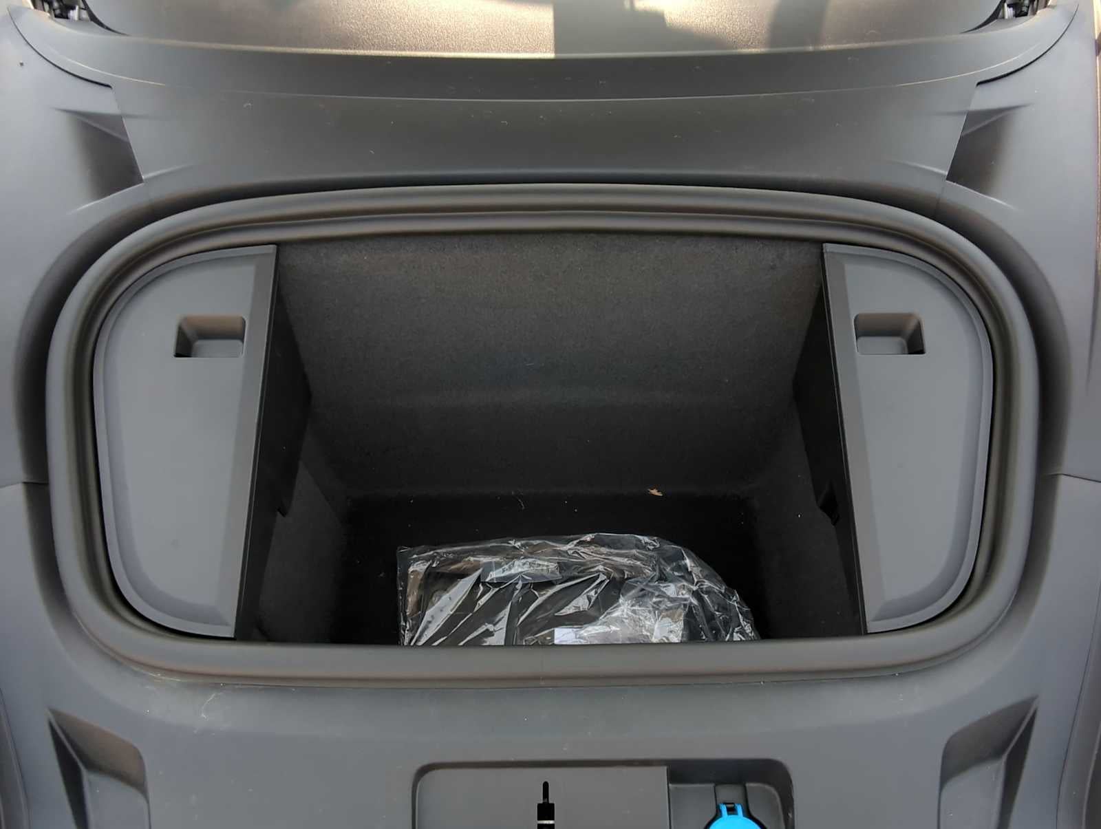 2025 Porsche Taycan RWD