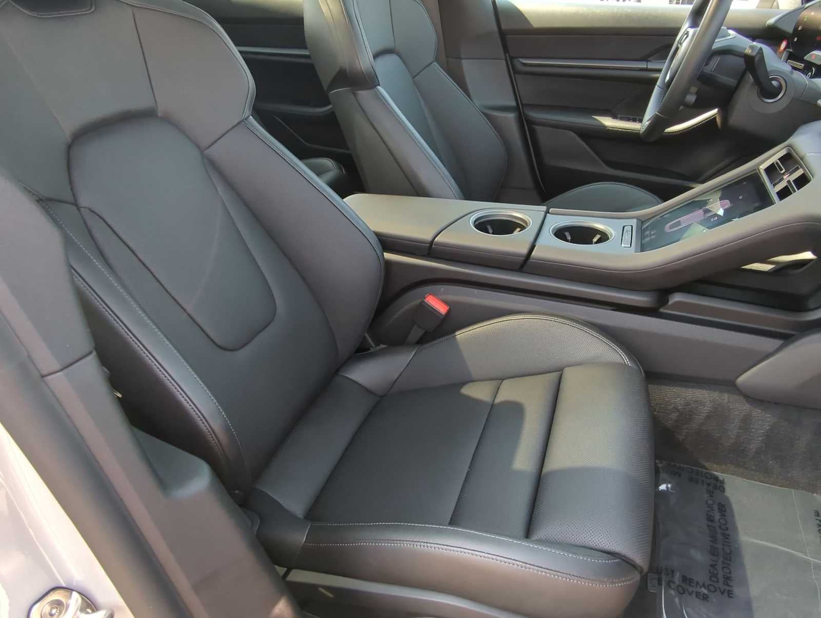 2025 Porsche Taycan RWD