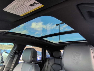 2023 Porsche Macan T