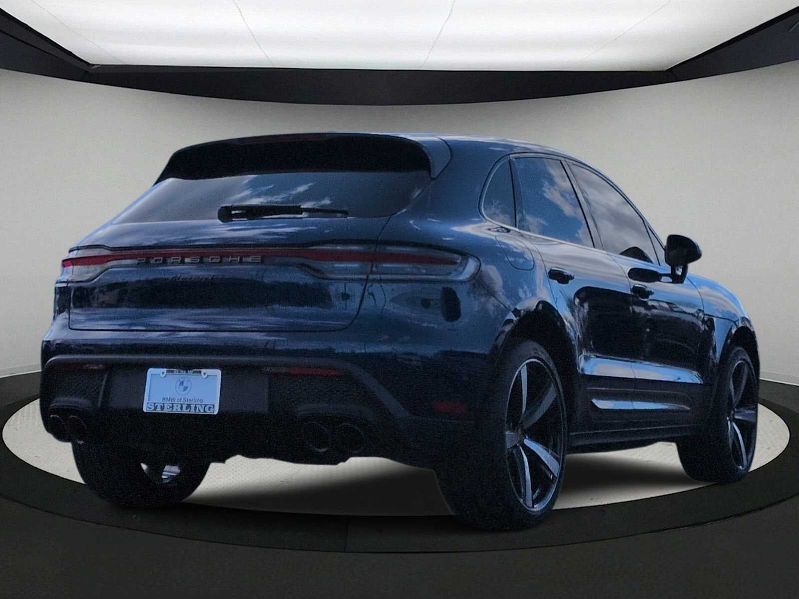 2023 Porsche Macan T