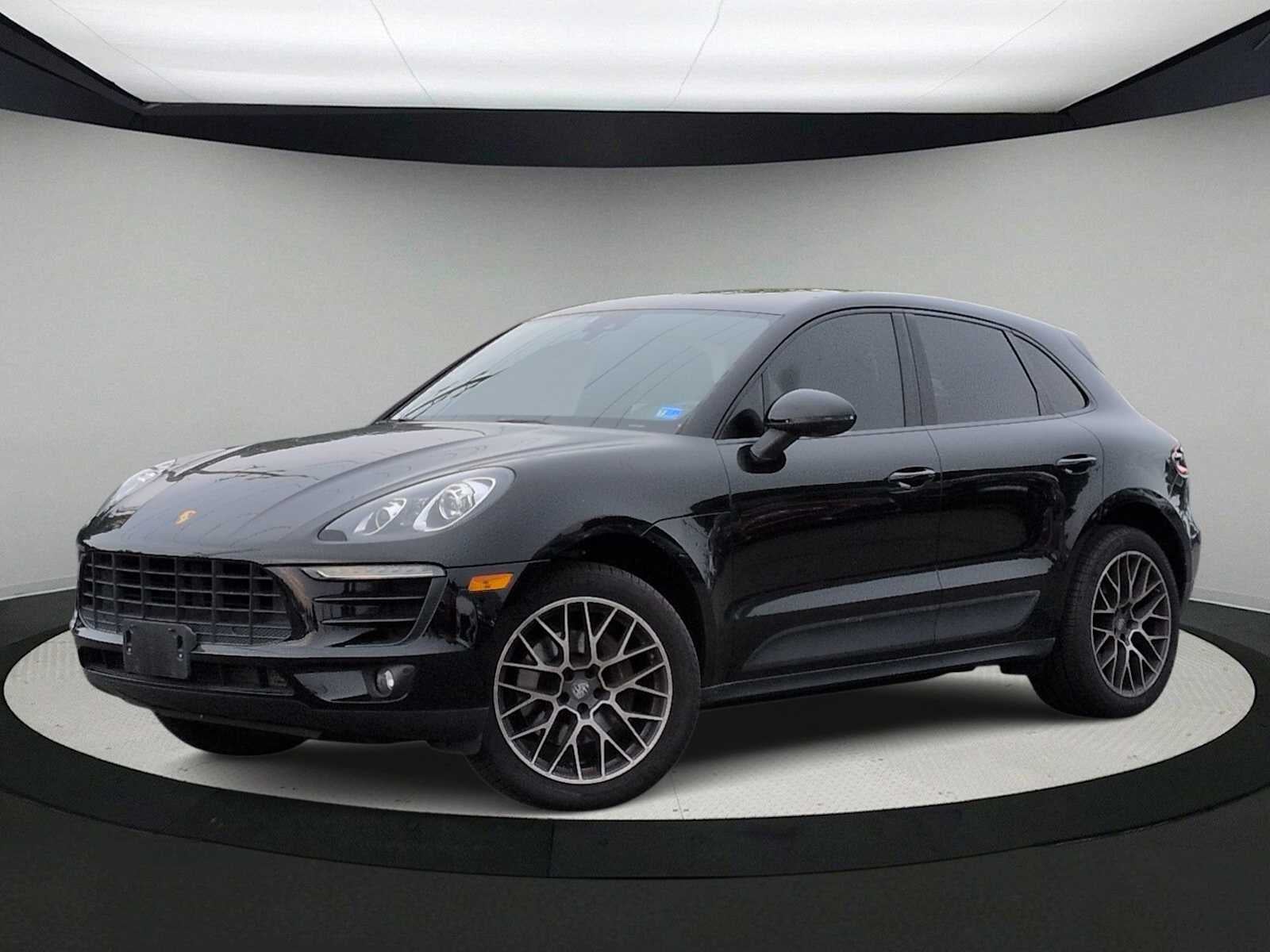 2018 Porsche Macan AWD