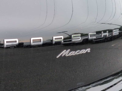 2018 Porsche Macan AWD
