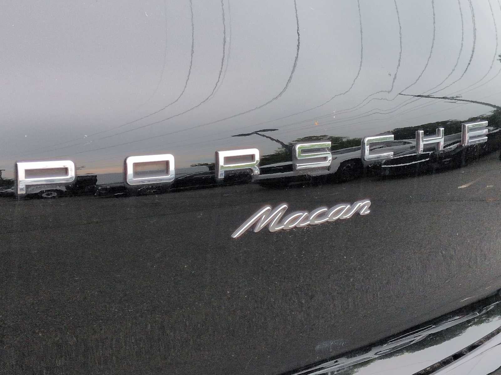 2018 Porsche Macan AWD
