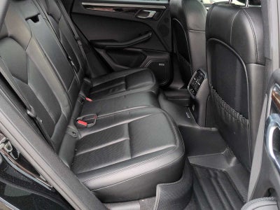 2018 Porsche Macan AWD