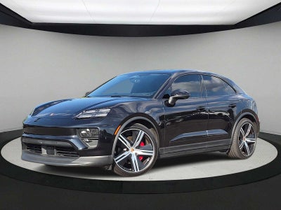 2025 Porsche Macan Electric 4S