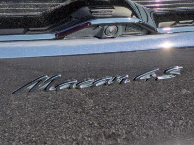 2025 Porsche Macan Electric 4S