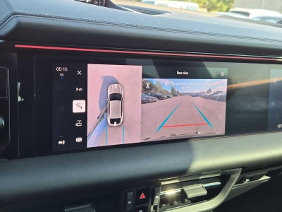 2025 Porsche Macan Electric 4S