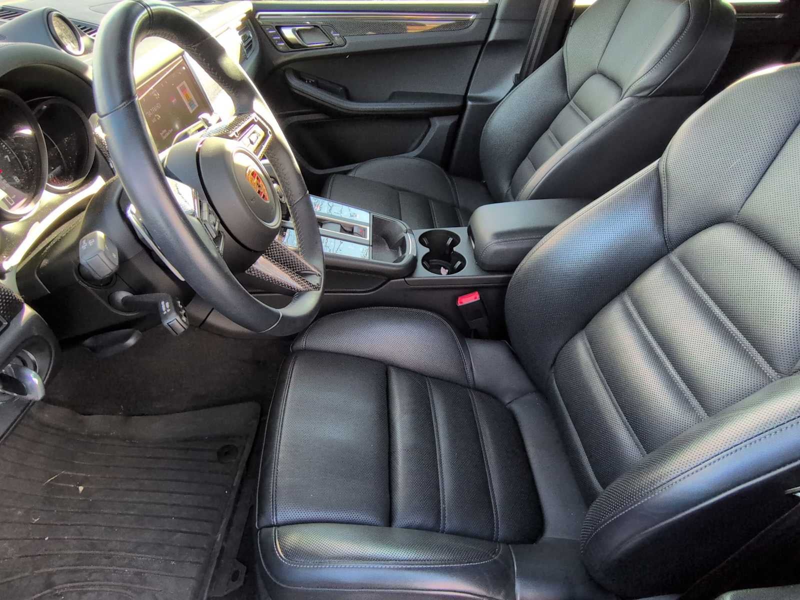 2023 Porsche Macan GTS