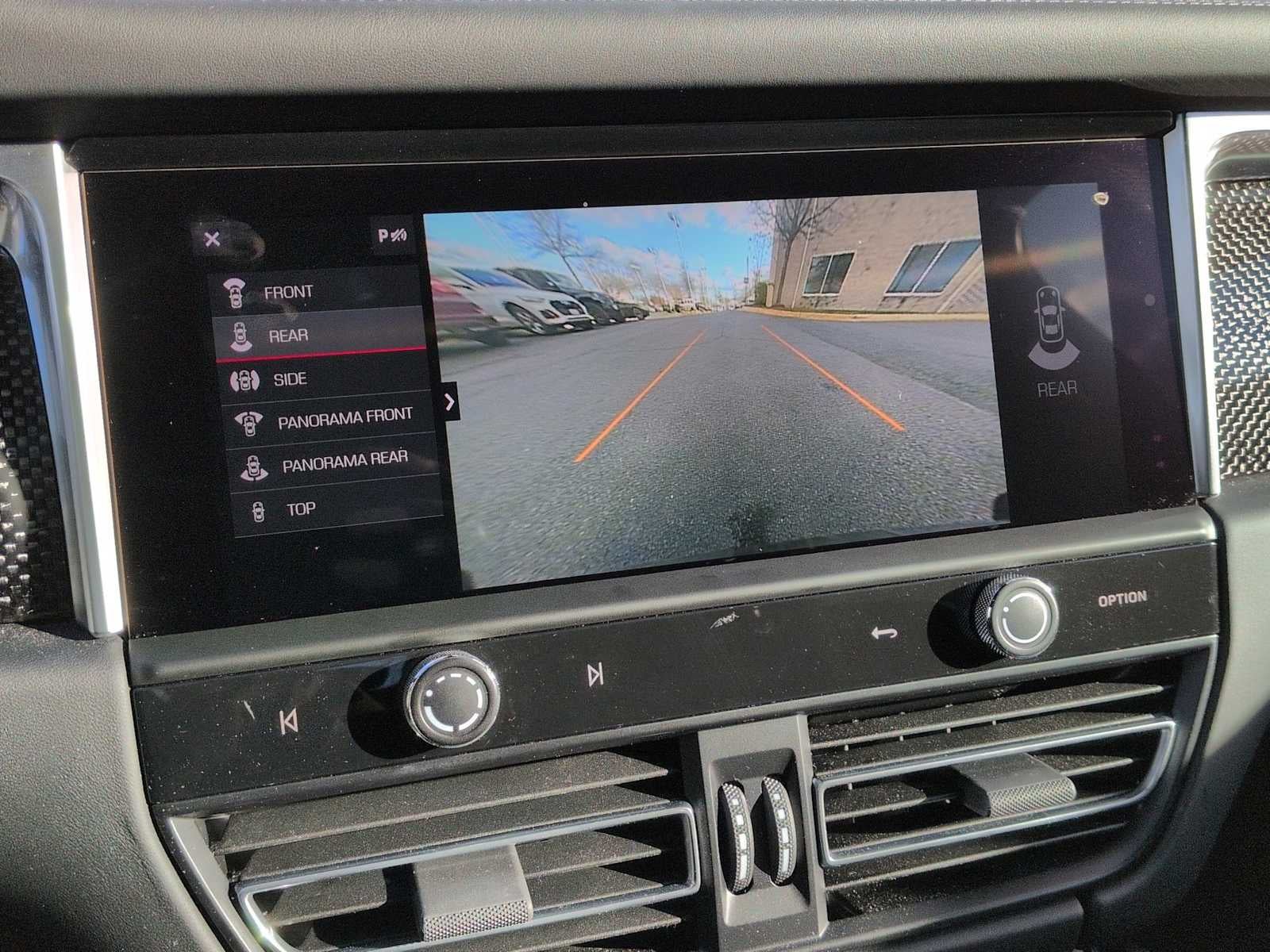 2023 Porsche Macan GTS