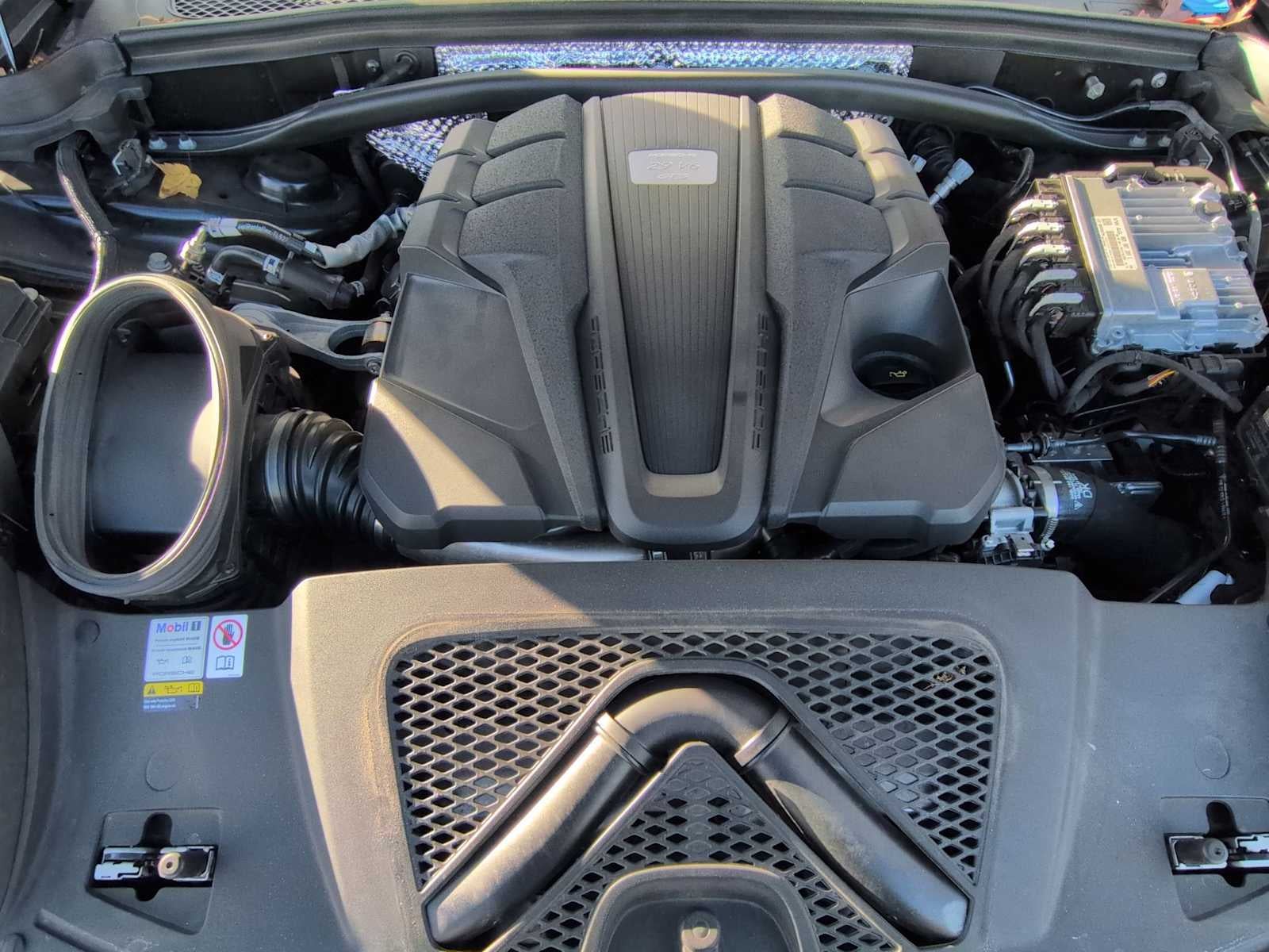 2023 Porsche Macan GTS