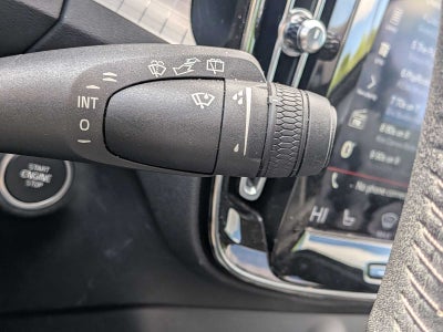 2019 Volvo XC40 Momentum