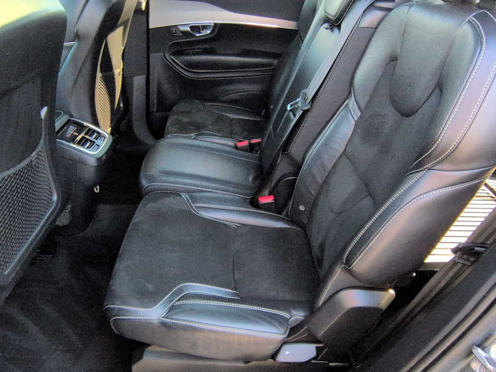 2017 Volvo XC90 R-Design