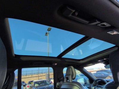 2017 Volvo XC90 R-Design