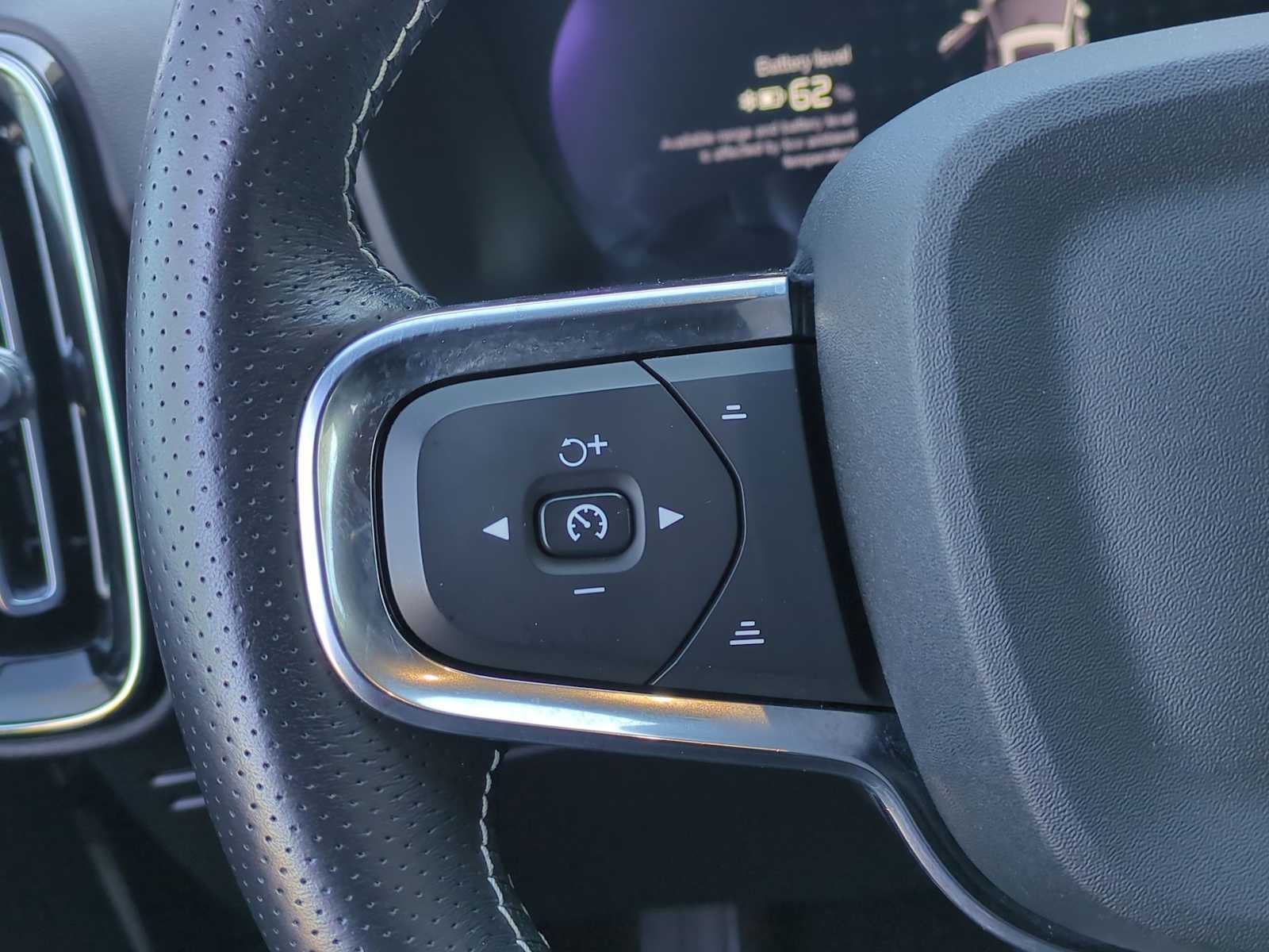 2021 Volvo XC40 Recharge P8 eAWD Pure Electric