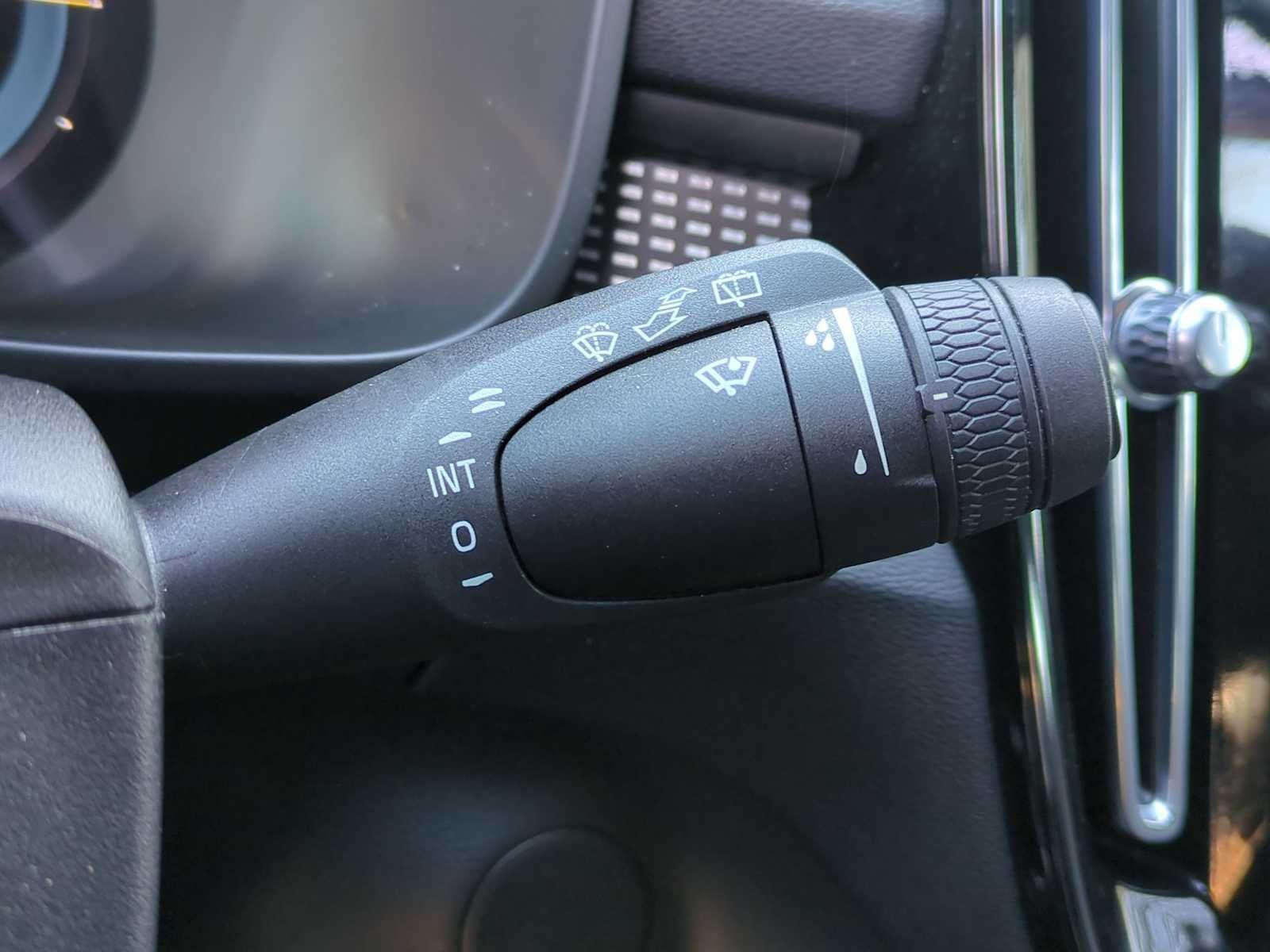 2021 Volvo XC40 Recharge P8 eAWD Pure Electric