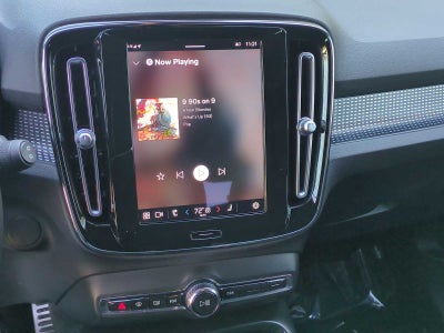 2021 Volvo XC40 Recharge P8 eAWD Pure Electric