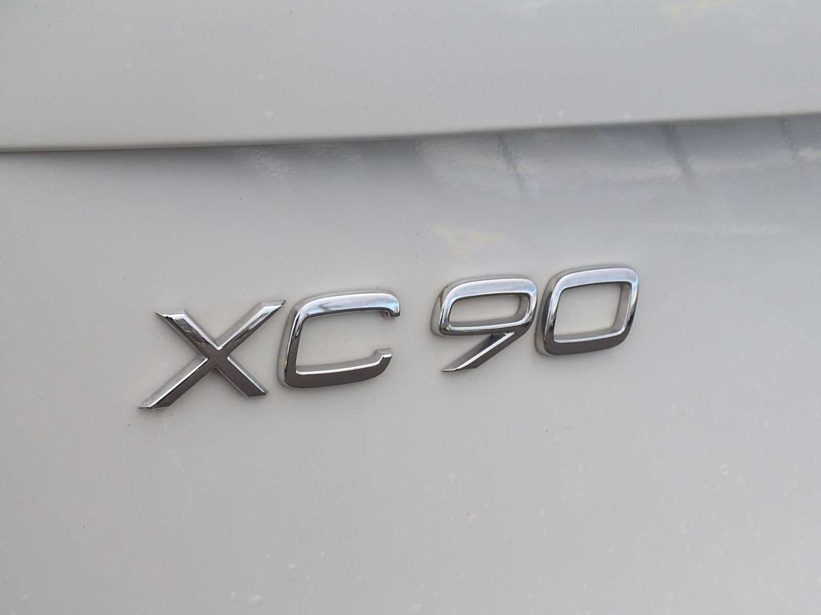 2022 Volvo XC90 Recharge Plug-In Hybrid Inscription