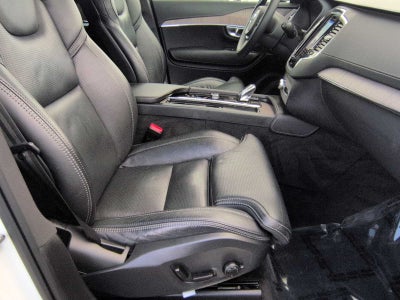 2022 Volvo XC90 Recharge Plug-In Hybrid Inscription