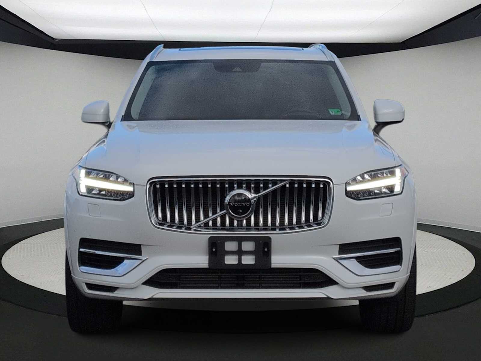 2022 Volvo XC90 Recharge Plug-In Hybrid Inscription