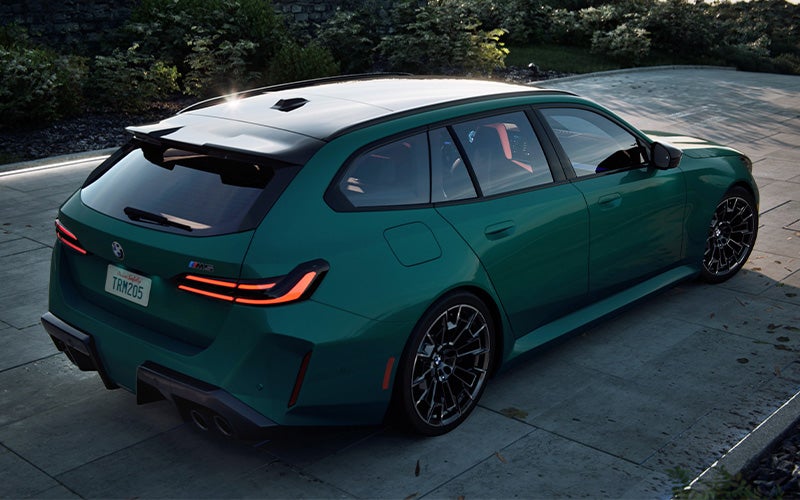 The sky lounge panoramic roof of the M5 Touring. | BMW of Sterling in Sterling VA